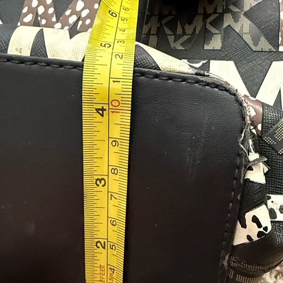 Michael Kors Jet Set Travel Medium Carryall Tote Designer Animal Print Gold Used - Picture 15 of 15